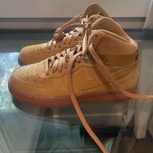 NEW Nike Air Force One Boys size 7 Wheat (or women size 8)